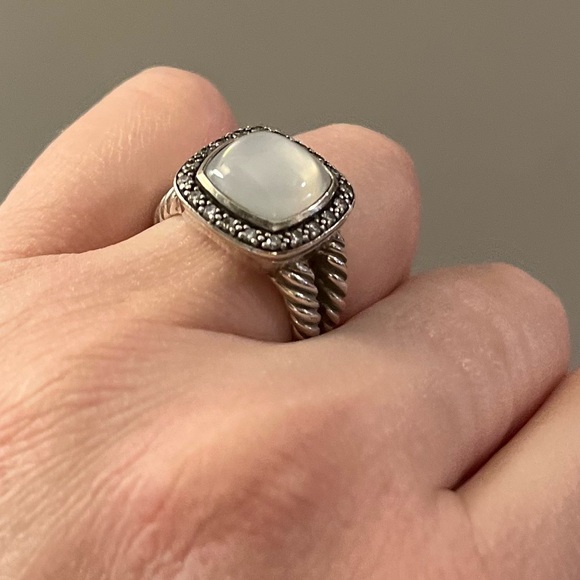 David Yurman Moonstone Albion Ring with Diamonds. - Picture 6 of 6